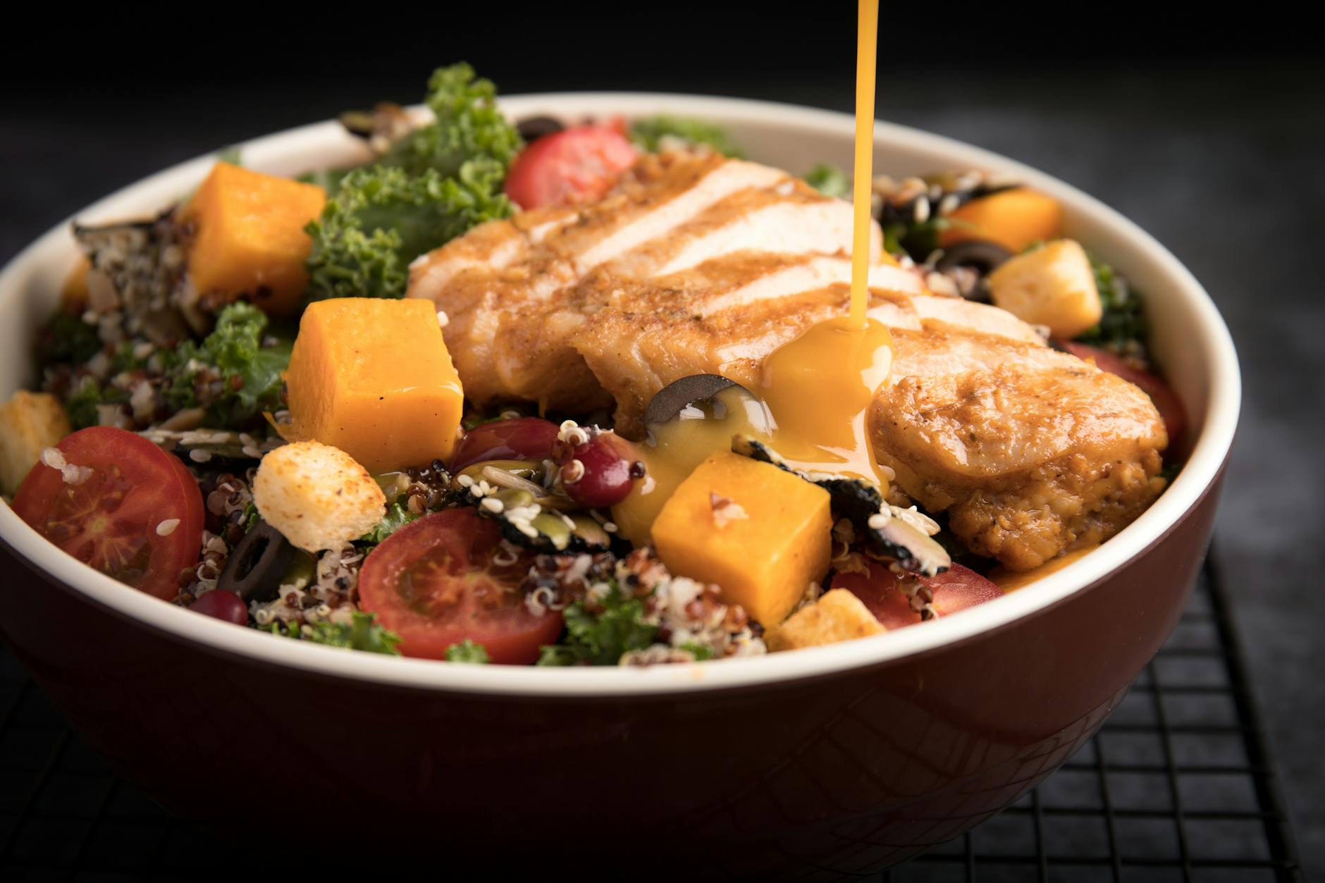 Creamy Chicken & Quinoa Sipper Bowl