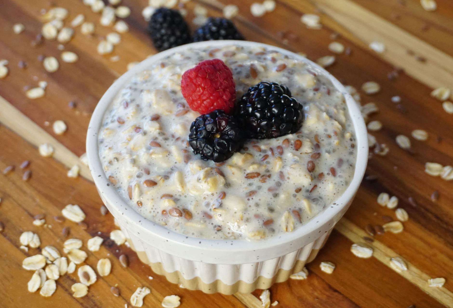 Creamy Oat and Egg White Energy Bowl