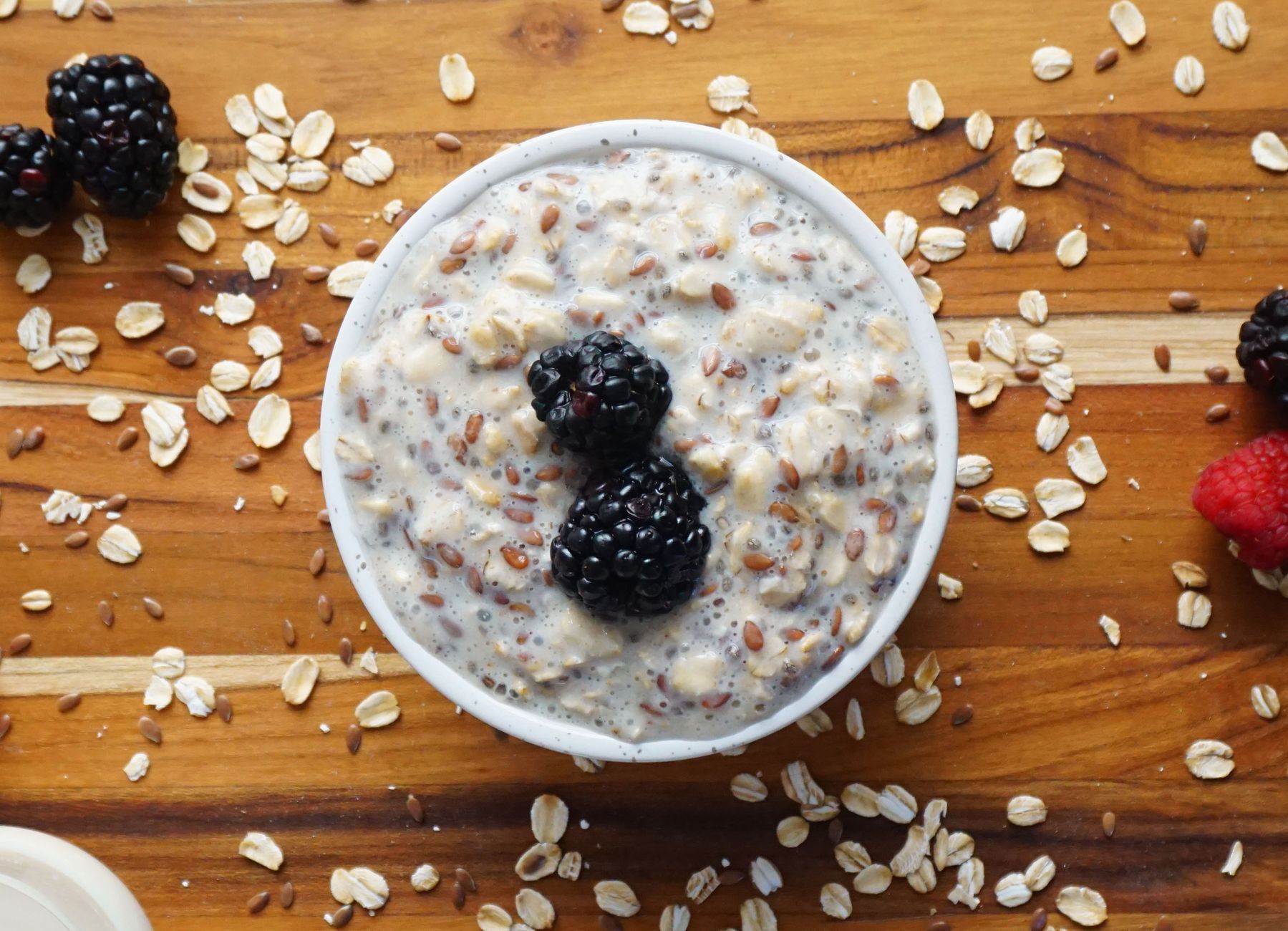 Chocolate Cherry Protein Overnight Oats