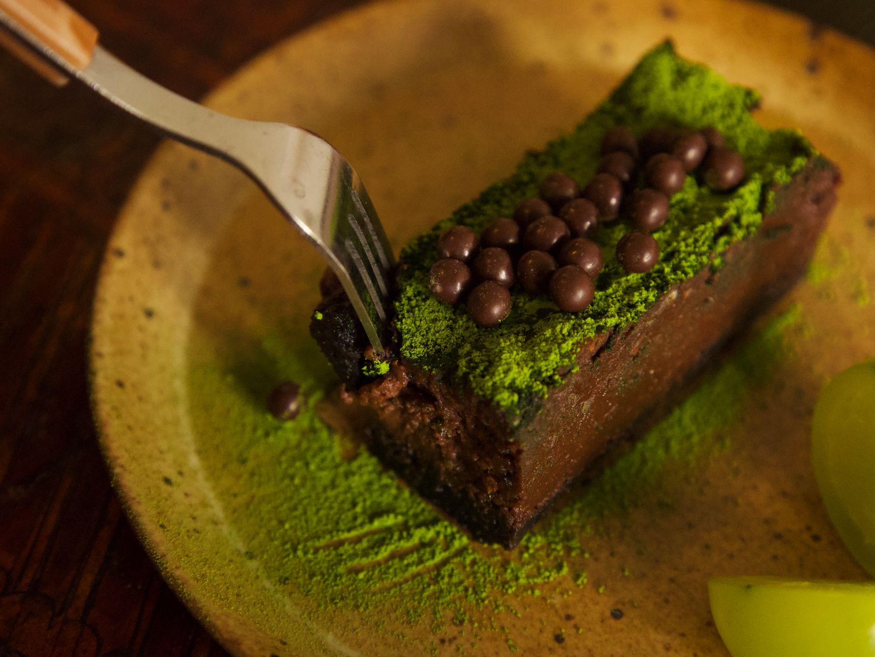 Matcha Cocoa Quinoa Energy Squares with Tuna