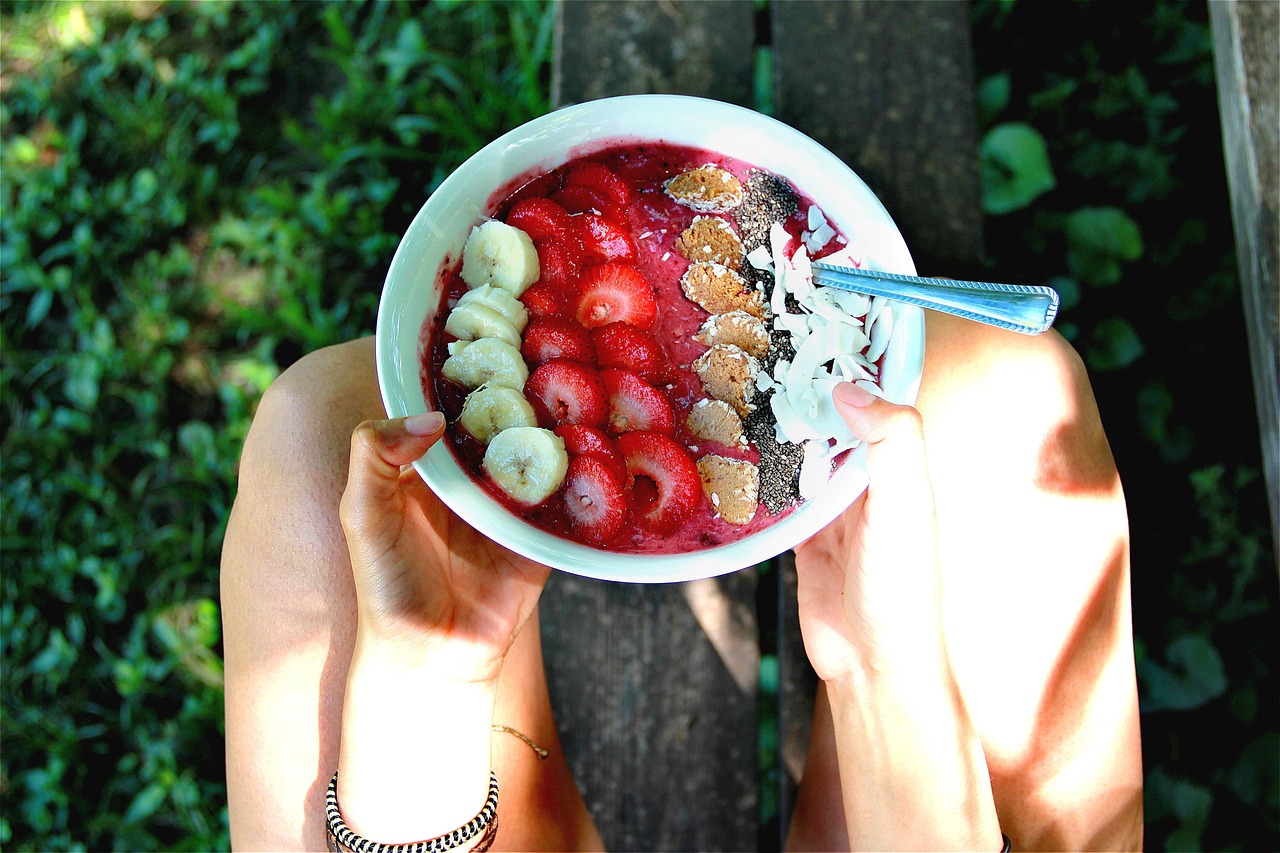 Banana Coconut Chia Smoothie